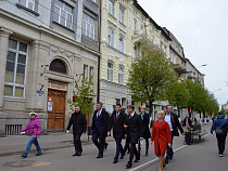 В Советске на дне реки нашли криминальное кладбище шин