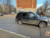 «Ты сбил человека»: водителю не дали уехать с ДТП в Калининграде 