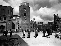  Калининградцам покажут фотографии Кенигсберга после бомбардировки английской авиацией в августе 1944 года