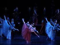 На сцене Драмтеатра выступят звезды оперы и балеты из Якутии