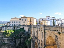 О чем нужно знать перед покупкой недвижимости в Малаге, Испания