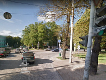 В Калининграде обесточили светофор на перекрёстке Тельмана, Пролетарской и Озерова