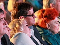 Министр культуры региона вздремнула на "Территории мира"