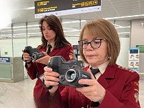 При въезде в Калининградскую область людей массово проверяют на инфекции