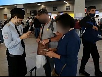 Авиапассажиры из Москвы и Ставрополя устроили дебош в Калининграде