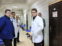 Депутат Госдумы призвал жителей Калининграда покупать машины “Скорой помощи”