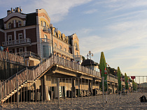  Представителей регионального правительства не удовлетворяют темпы строительства променада в Светлогорске