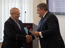 Профессору БФУ вручили медаль «За заслуги перед городом Калининградом»