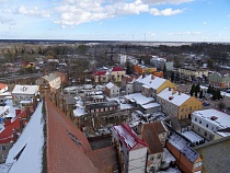 Житель Правдинска использовал свой сарай для 21 иностранцев