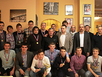 Золотые медали и кубок чемпиона для команды «Калининград-2018»