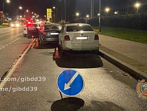 В Калининграде водитель внезапно стал умирать во время движения