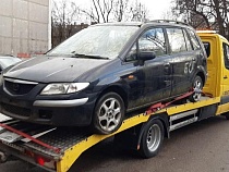 В Калининграде начали эвакуацию машин без хозяев по новым правилам