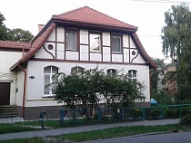 В Калининграде перекрывают движение по Каштановой аллее