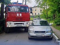 Пожарные Балтийска потребовали разблокировать им выезд на вызовы