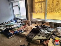 Школу в Балтийске оккупировали 12 мигрантов 