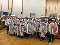 «Мираторг» рассказал о современном сельхозпроизводстве 50 калининградским школьникам в рамках образовательной программы в 2019 году