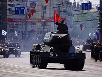 Штурмовавший Кёнигсберг Т-34 готовят к Параду Победы в Калининграде