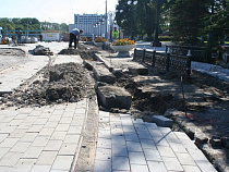 Подрядчику ремонта привокзальной площади у Южного вокзала грозят санкции