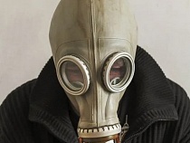 В бане, лицее и предприятиях Калининграда появятся люди в противогазах   