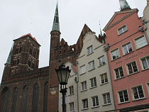 В центре Гданьска камнями забросали машину жительницы Калининграда