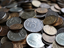 Финансы: рубль уходит в отпуск 