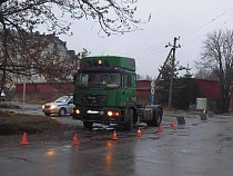 В Васильково тягач наехал на 27-летнего пешехода