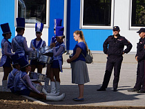 Сергей Степашин оценил девушек и котельную Советска