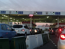 В Гжехотках задержали троих россиян с марихуаной в автомобильной аптечке 