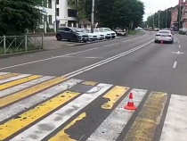 37-летняя водитель элитного «Ауди» сбила 26-летнюю девушку на переходе