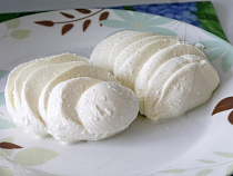 В Калининградской области наладили производство моцареллы