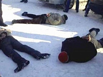 Под Калининградом задержали криминальное трио, подозреваемое в разбойном нападении и поджоге автомобиля