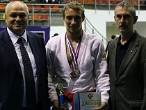 Боец из Калининграда привез две медали из Кабардино-Балкарии