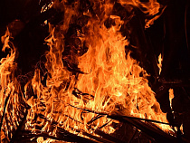 В Советске огонь уничтожил 100 кв.м кровли здания