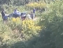 В Калининградской области человека среди бела дня засунули в багажник (видео)