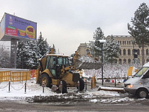 Биржевой сквер в Калининграде слегка подтопило (фото)