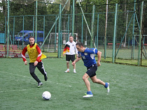 В Калининграде таможенники лучше всего играют в футбол