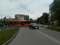 В больницу доставлена пенсионерка, которую сбили на улице Борзова