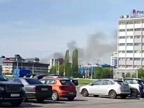 Страшный дым перекрыл небо у Музея Мирового океана