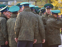 С поезда Калининград – Москва сняли четырех российских военнослужащих