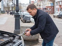 В Калининграде отморозок просто так сжёг чужой «Мерседес»