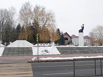 В Нестеровском районе вор украл в частном доме пистолет и 1,5 кг мёда