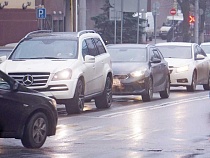 В Калининграде начался ломовой ввоз подержанных машин из-за границы