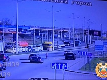 На Московском проспекте пешехода наказали наездом за переход дороги
