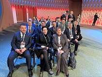 Область осиротела: главы администраций с губернатором улетели в Москву