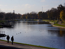 В Верхнем озере едва не утонул пьяный мужчина