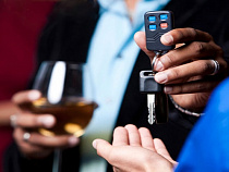 В Калининграде в день выборов водителей проверят на трезвость