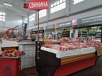 В Черняховске и Немане провели облавы на торговцев мясом и молочкой