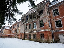 Алиханов заявил о готовности отдать бизнесу историческое здание 