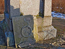 Памятник русской победе при Гросс-Егерсдорфе разбивали кувалдами 