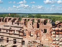 В Немане с немецкого замка показали вид на миллион долларов